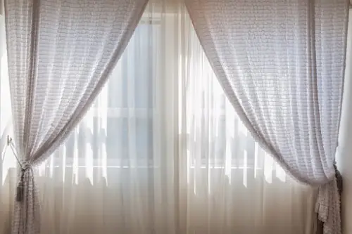 Curtain-Cleaning--in-Banning-California-curtain-cleaning-banning-california.jpg-image